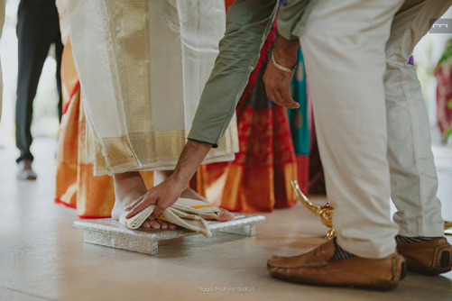Radhamadhavam - Gallery