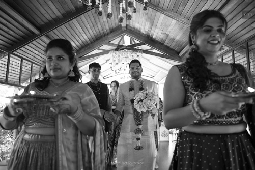 Radhamadhavam - Gallery